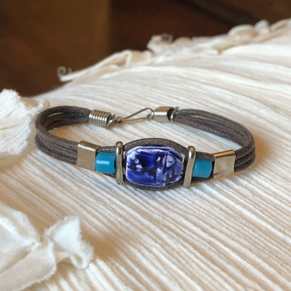 Blue stone unique bracelet